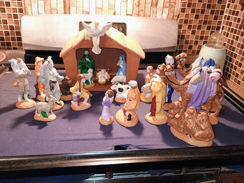 Rare vintage nativity set - nativity,